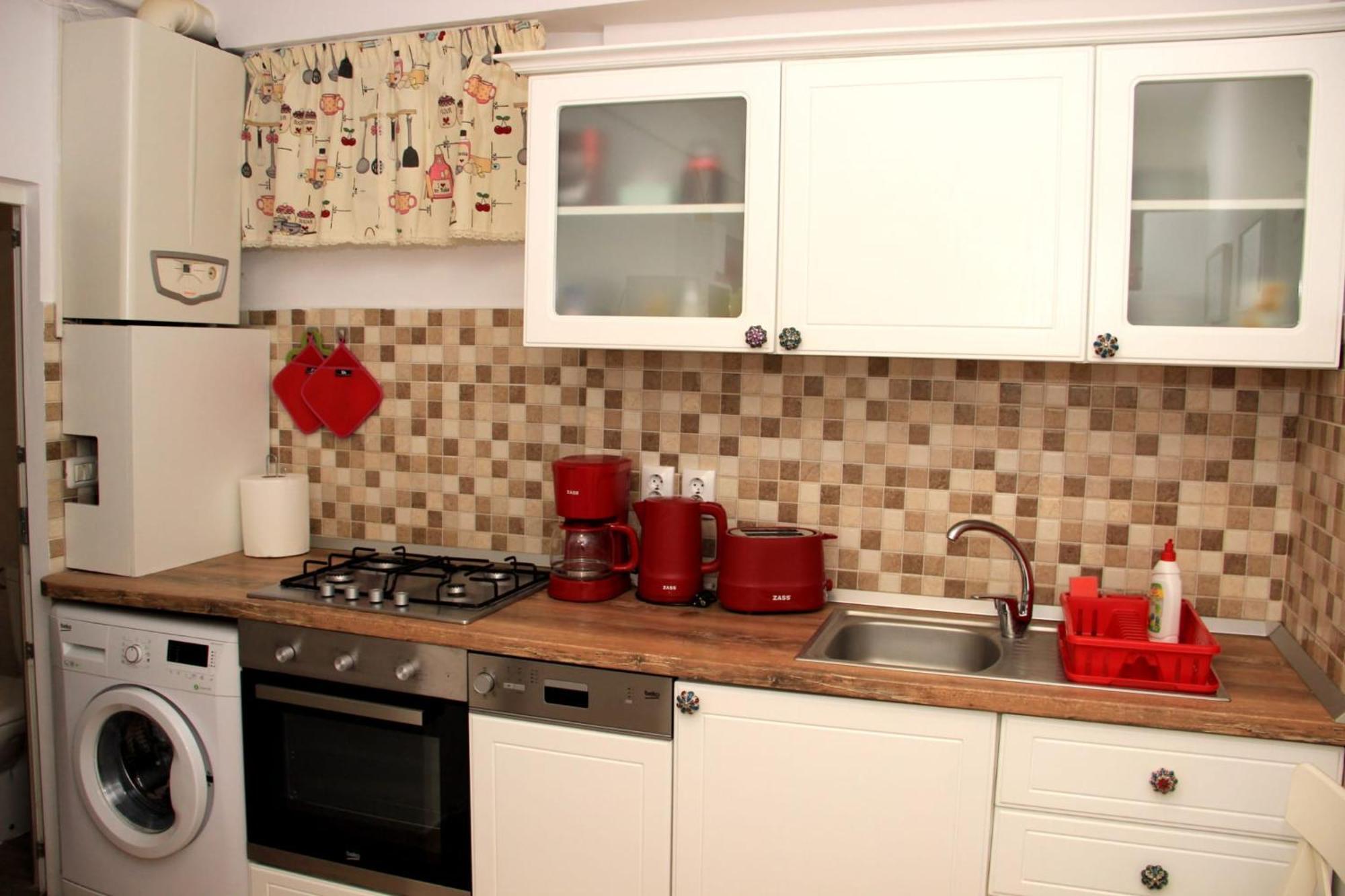 John Residence Apartment Brasov With Parking Option Exterior photo