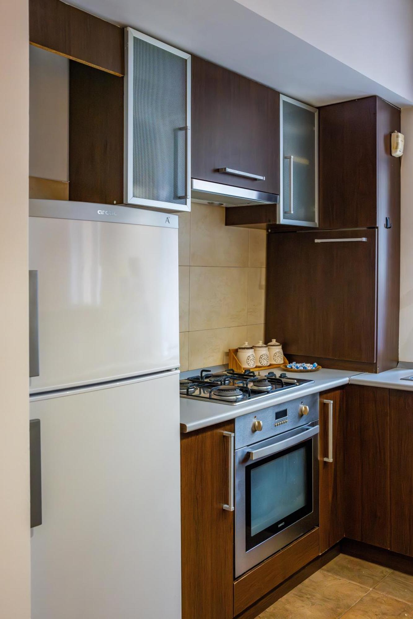 John Residence Apartment Brasov With Parking Option Exterior photo
